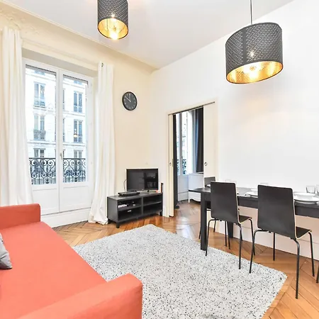 Magnificent - 3br 8p - Bonne Nouvelle *